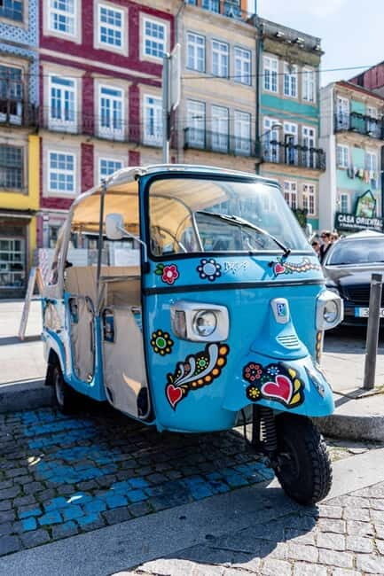 Porto: Historic Center Tuk-Tuk Tour - What to Expect on the Porto Tuk-Tuk Tour