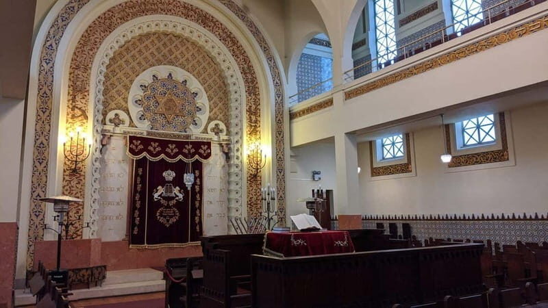 Porto Jewish Heritage Walking Tour Small group - Key Points