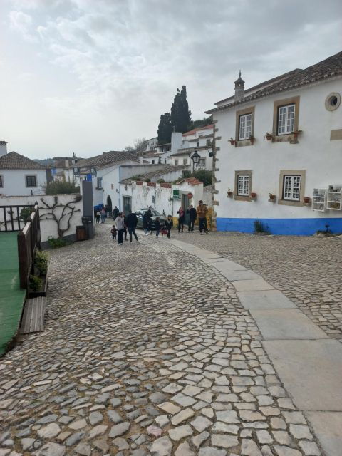 porto-lisbon-transfer-with-nazare-obidos