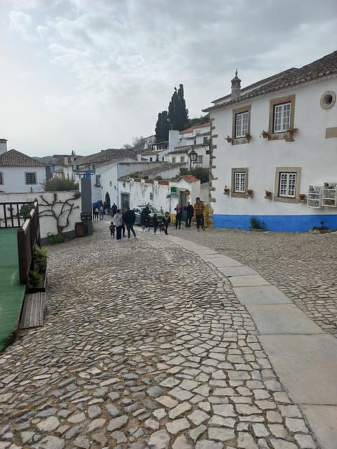 porto-lisbon-transfer-with-nazare-obidos
