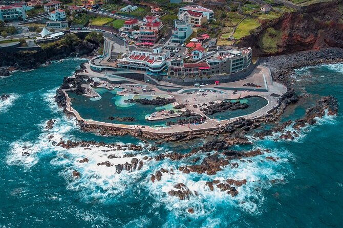porto-moniz-seixal-fanal-forest-cabo-girao-skywalk-jeep-tour