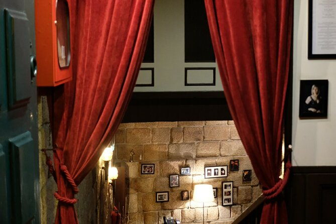 porto-moonlight-walk-and-fado-dinner