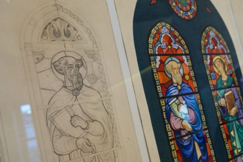porto-museu-do-vitral-entry-ticket-and-wine-tasting