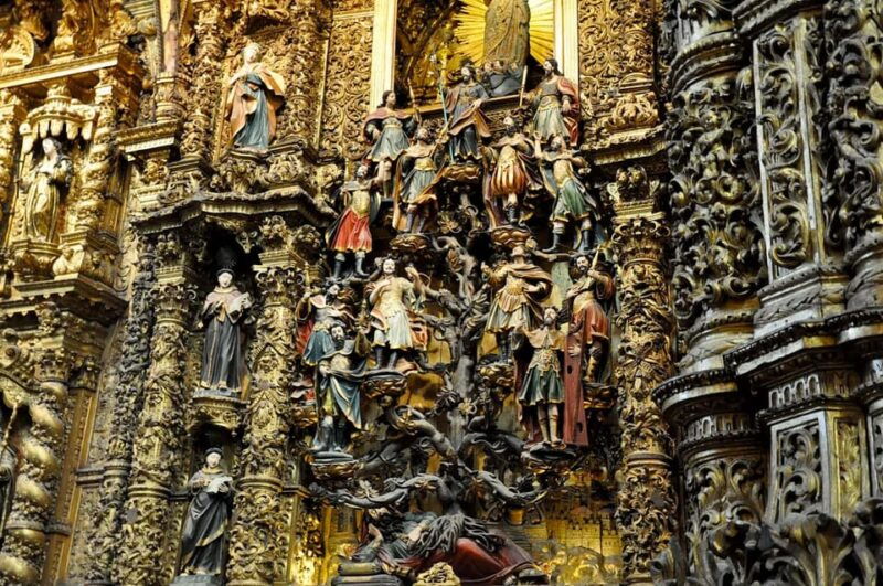 porto-old-city-and-monuments-tour