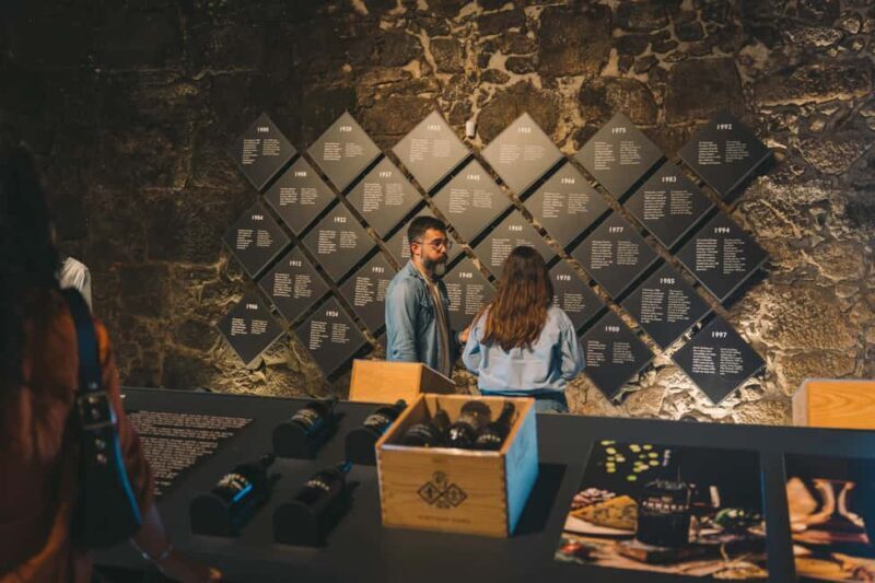 Porto: Port Cellar Visit and Wine Tasting at Fonseca - The Tasting Experience