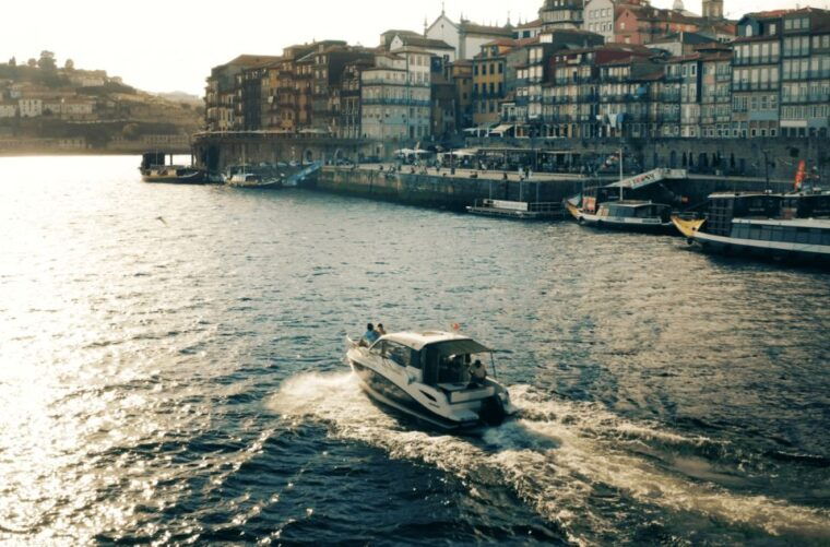 porto-private-boat-tour-in-douro-river
