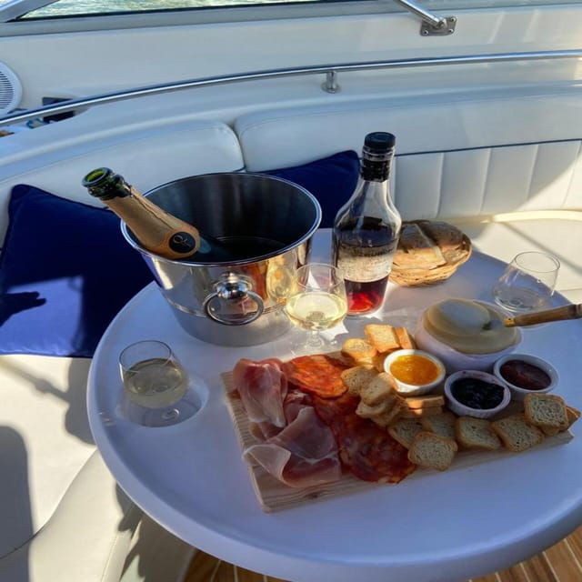 porto-private-douro-river-boat-tour-with-tasting