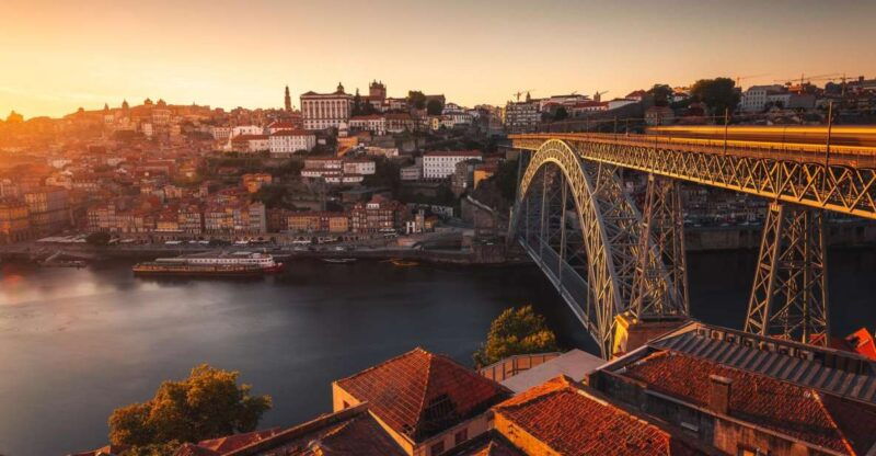 porto-private-exclusive-history-tour-with-a-local-expert