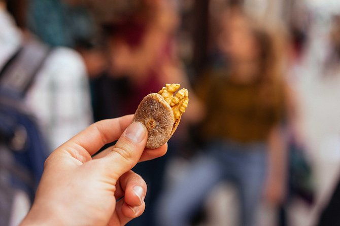 porto-private-food-and-drink-tasting-tour-with-local