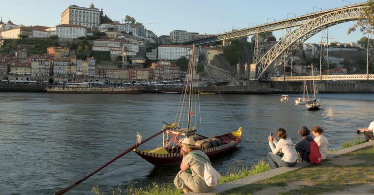 porto-private-historical-walking-tour-with-local-guide