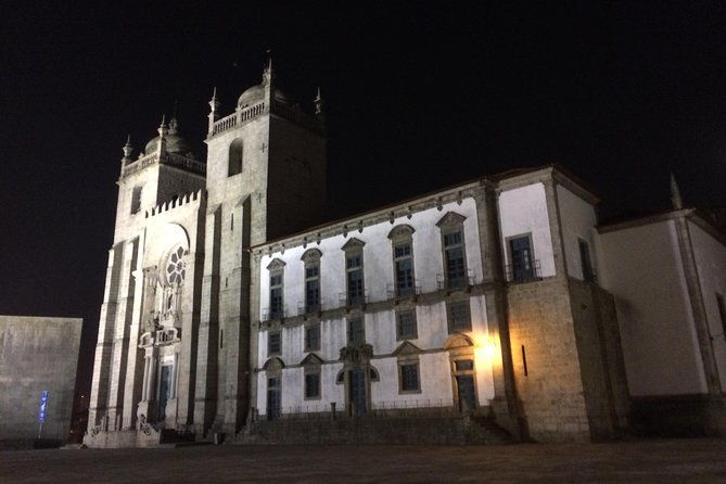 porto-private-night-tour-discover-the-most-iconic-attractions-2