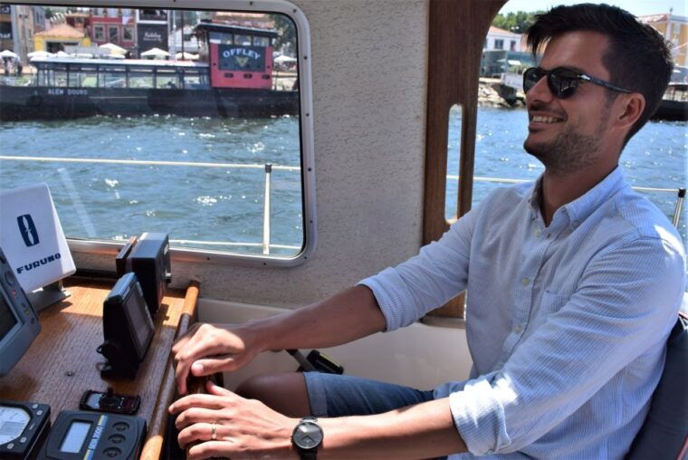 porto-private-sail-on-douro-river-sunset-time-available