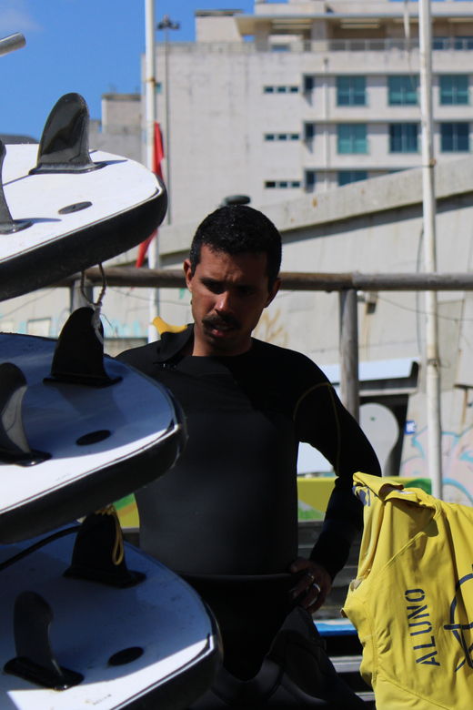 porto-private-surf-lesson-with-the-first-school-in-porto