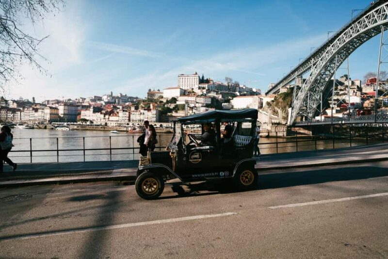Porto: Private Tour of the Historic City in a Classic Car - An Authentic and Stylish Way to Discover Porto
