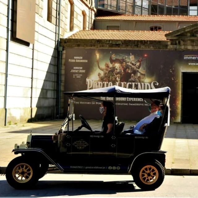 Porto: Private Tour of the Historic City in a Classic Car - Guides and Personalization