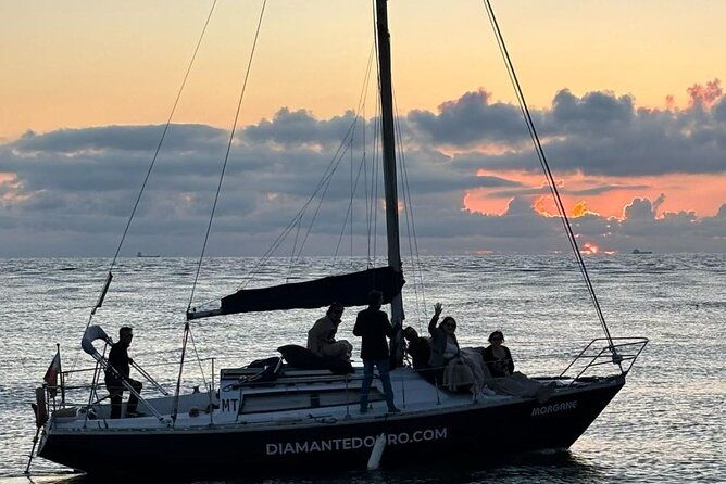 porto-private-tour-on-vintage-sailboat-with-sunset-option