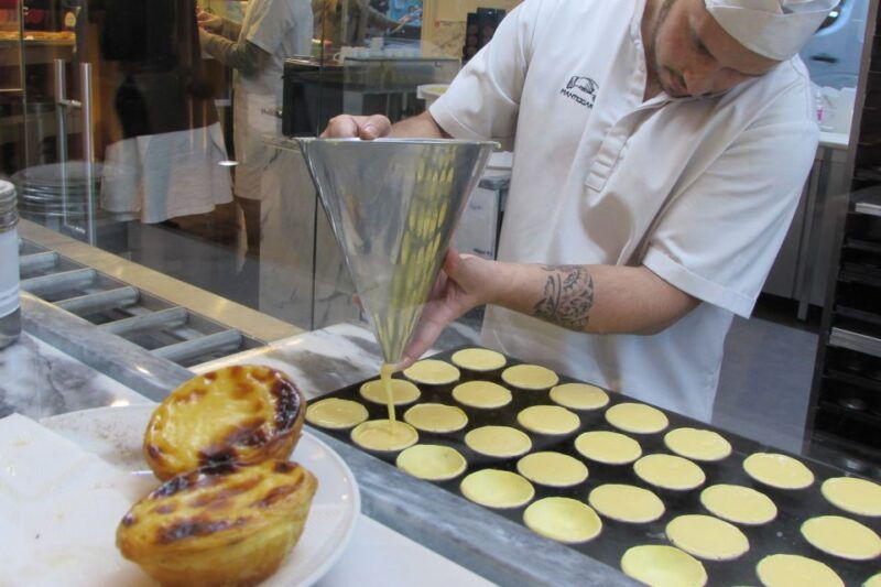 porto-private-walking-tour-with-fast-track-to-lello