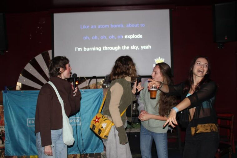 porto-pub-crawl-with-7-drinks-games-and-vip-club-entry