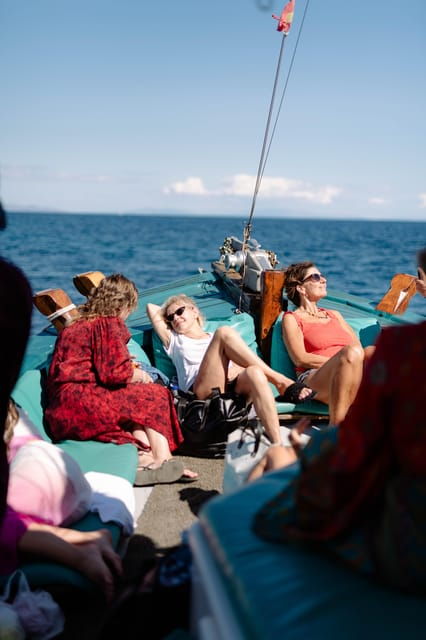 porto-rafti-athens-cruise-tour-with-mediterranean-bbq