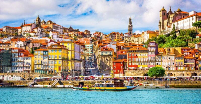 porto-ribeira-and-highlights-private-walking-tour