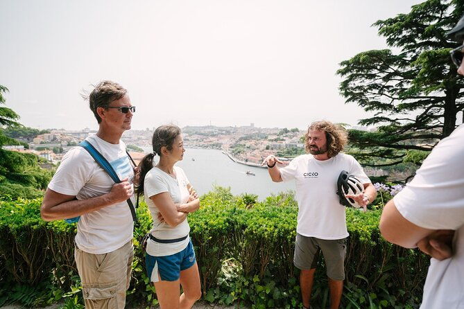 porto-riverbank-e-bike-tour-atlantic-coast-gardens