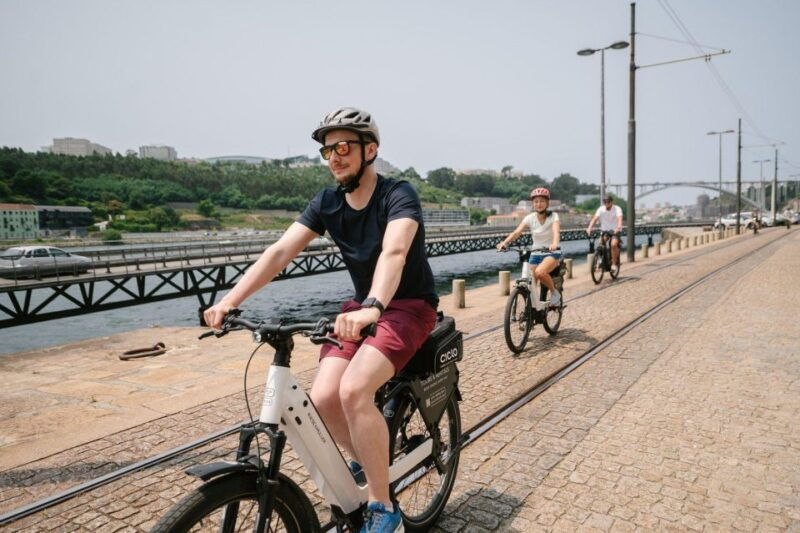 porto-riverbank-tour-on-an-e-bike-atlantic-coast-gardens