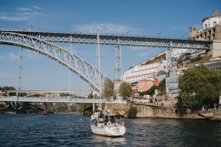 porto-romantic-sailboat-cruise