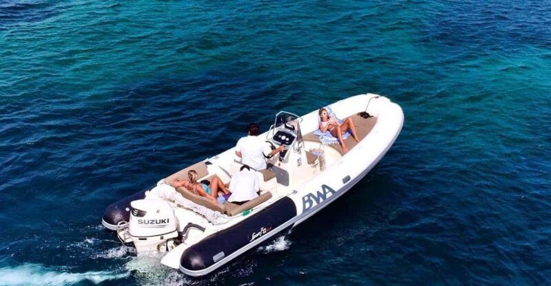 porto-rotondostylish-comfortable-dinghy-requires-licence