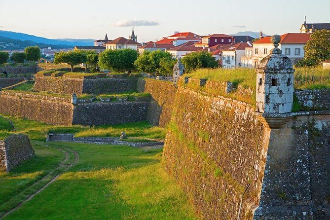 Porto: Santiago de Compostela and Valença do Minho Day Trip - A Stop at Valença do Minho: Portugal’s Border Fortress  