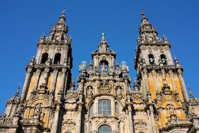 Porto: Santiago de Compostela and Valença do Minho Day Trip - Practical Details to Keep in Mind  
