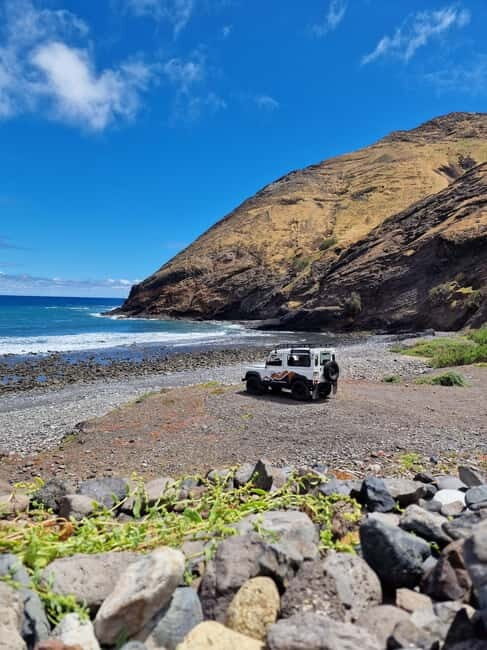 Porto Santo: Island Highlights 4x4 Tour with Hotel Transfers - Key Points