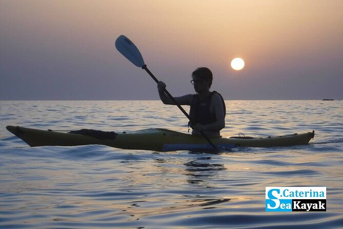 porto-selvaggio-kayak-tour-cliff-diving-cold-spring-immersion