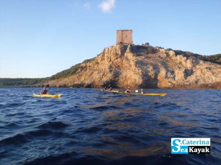 porto-selvaggio-kayak-tour-cliff-diving-cold-springs