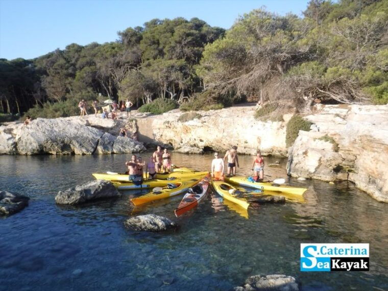 porto-selvaggio-kayak-tour-cliff-diving-cold-springs