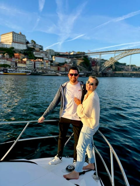 porto-shared-boat-tour-bridges-river-mouth-w-drinks