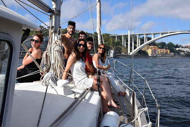 porto-small-group-douro-river-sailing-cruise