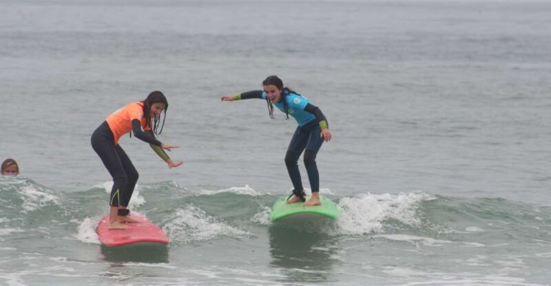 porto-small-group-surf-lesson-with-transportation