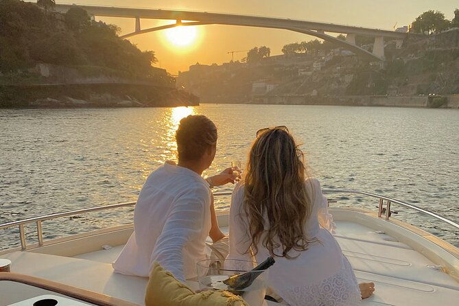 porto-sunset-cruise-on-a-private-luxury-yacht-in-the-douro