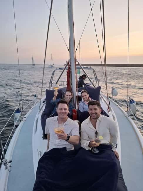 Porto Sunset: Sailboat Tour with Welcome Drink and snacks - Final thoughts