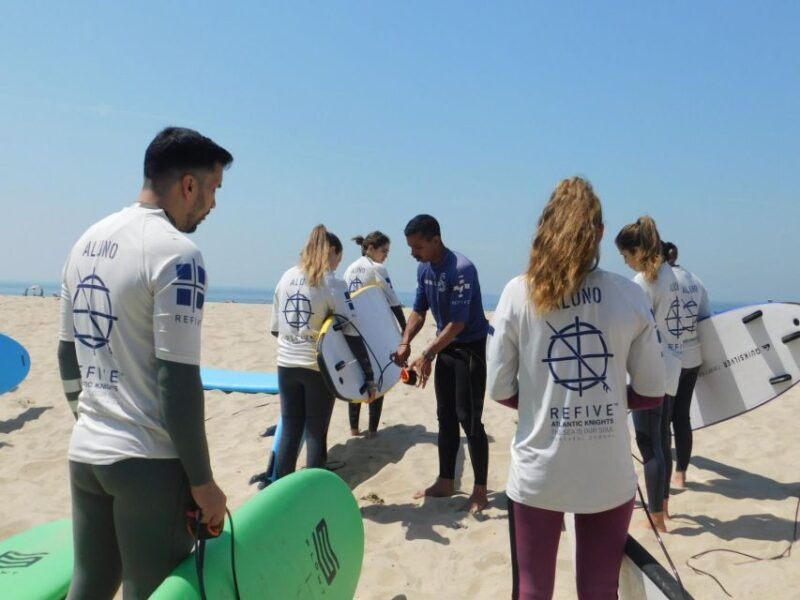 porto-surf-lesson-with-the-first-surf-school-in-porto