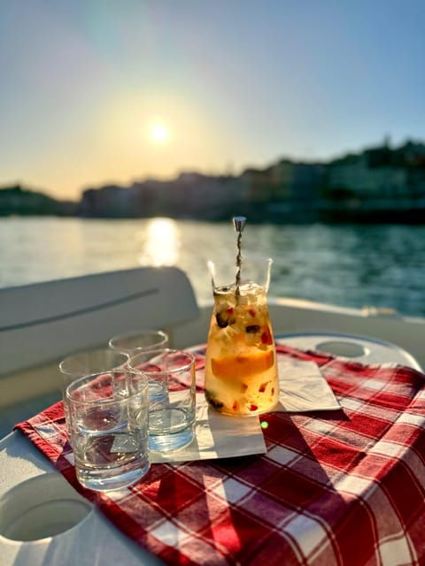 porto-tasting-boat-tour-bridges-river-mouth-wine-food
