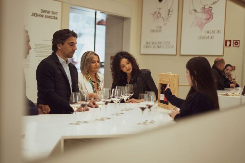 porto-the-wine-experience-entry-ticket-tasting-at-wow