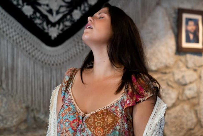 Porto: Thorough Live Fado Concert with our Tawny Port Wine - An In-Depth Look at the Fado Experience in Porto