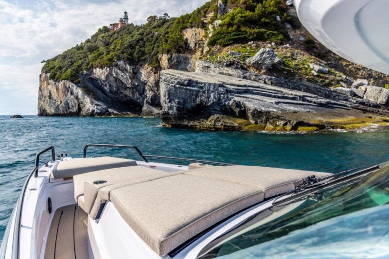 porto-vecchio-daily-boat-rental-with-skipper