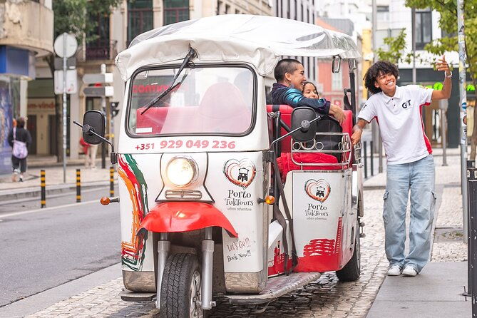 porto-vip-tuk-tuk-guided-tour-1-30h
