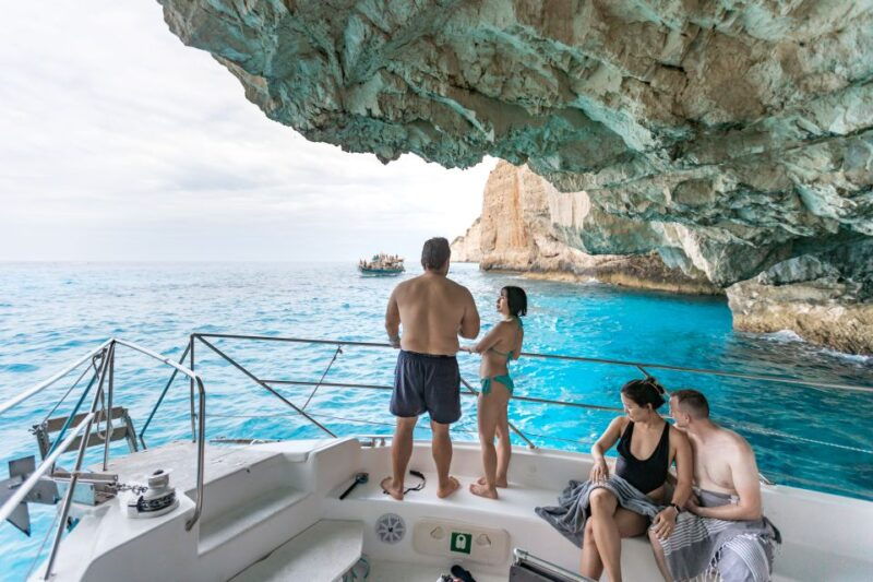 porto-vromi-navagio-shipwreck-beach-blue-caves-by-boat