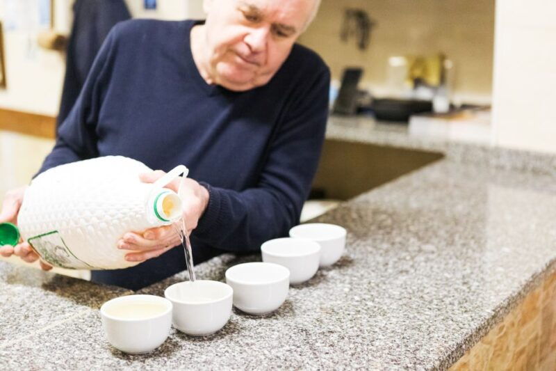 porto-walking-dinner-tour-with-family-owned-restaurants