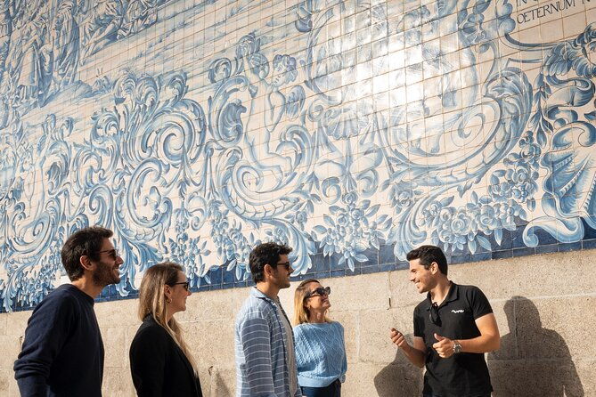 porto-walking-tour-lello-bookshop-river-cruise-and-cable-car