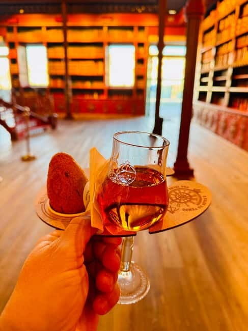 Porto: Walking Tour of Douro's 2 Riversides w/ Wine Tasting - The Value of the Tour: What You’re Really Getting