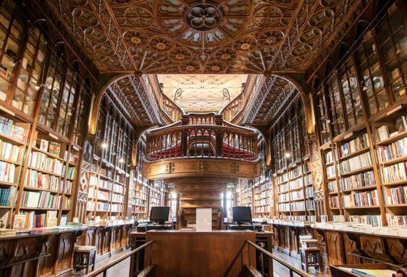 Porto: Walking Tour Through History, Culture & Amazing Views - Key Points